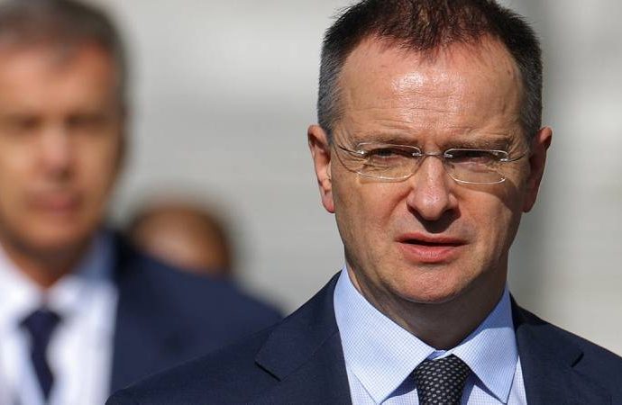 Rusya: Ukrayna esir takasını erteledi