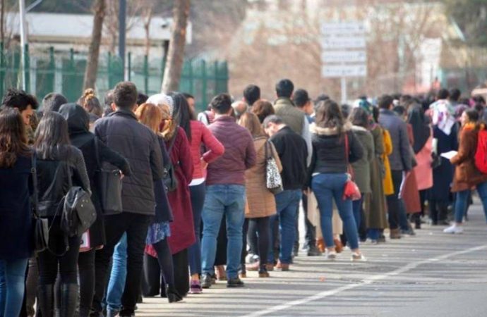 CHP’den işsizlik fonu tepkisi: İşsize değil işverene çalışıyor