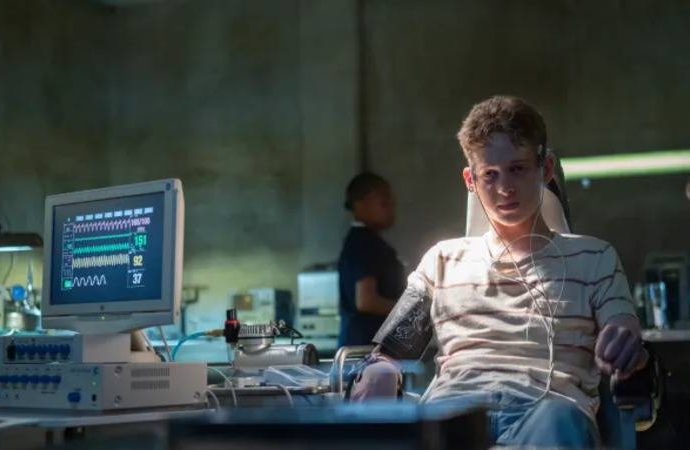 Stephen King’in “The Institute” uyarlaması başlıyor: Yayın tarihi açıklandı, ilk görseller paylaşıldı