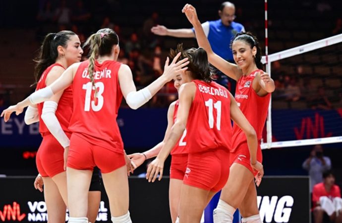 Filenin Sultanları, Çin karşısında geriden gelerek kazandı; Milletler Ligi’nde 4’te 4 yaptı