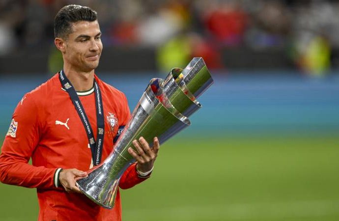 Cristiano Ronaldo açıkladı: Al-Nassr’la devam