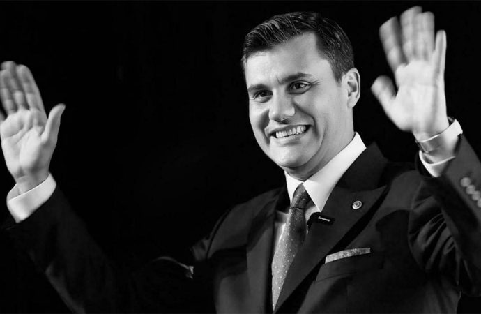 Sanatçılardan Ferdi Zeyrek’e veda