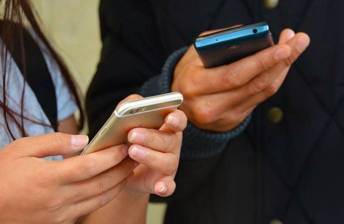 Şu an internettesiniz ve kim bilir daha kaç saat kalacaksınız
