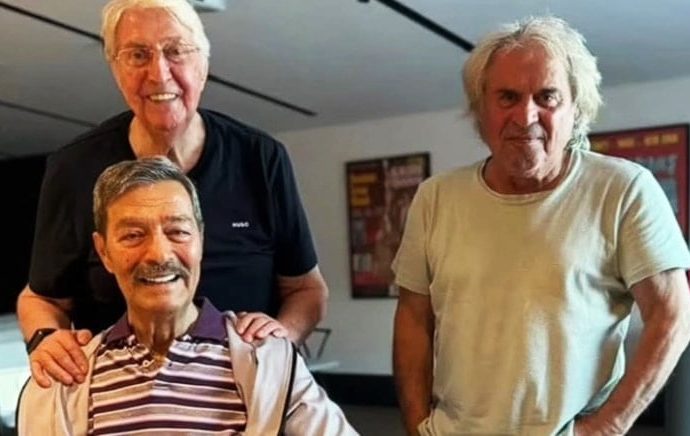 Ümit Tokçan usta oyuncu Kadir İnanır’ı ziyaret etti