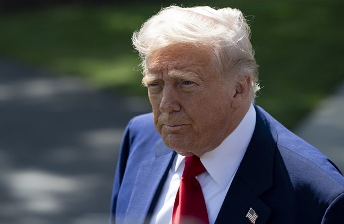 Trump milyonlarca Amerikalı’nın ‘e-nabız’ bilgisini İç Güvenlik Bakanlığına aktardı