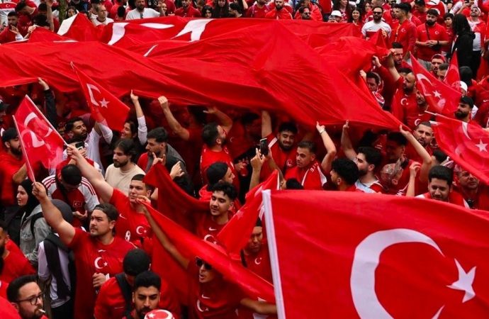 Plaj voleybolunda Türkiye 2-0 kaybetti