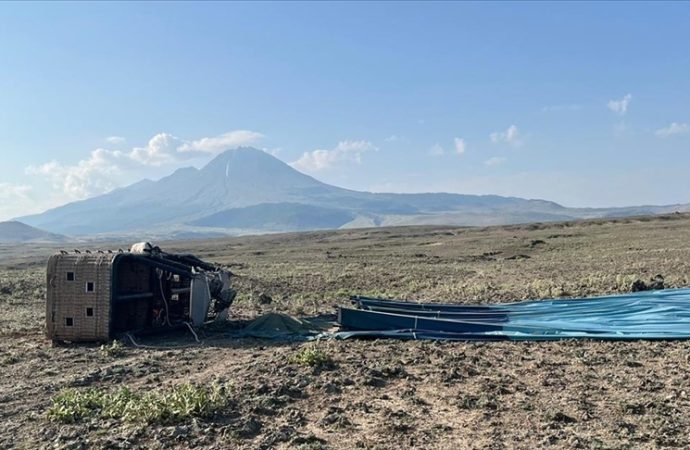 Ihlara vadisinde iki ayrı balon kazası: Pilot öldü, 31 kişi yaralandı