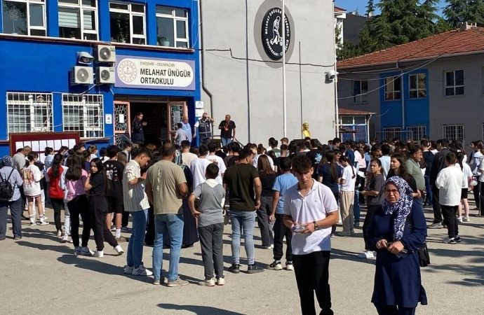 LGS soru kitapçığı ve cevap anahtarı MEB’in internet sitesinde