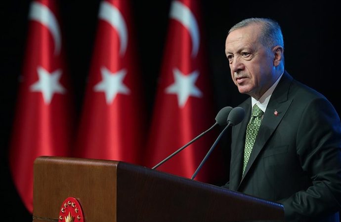 Erdoğan dün de telefon başındaydı, Trump’la bir kez daha görüştü