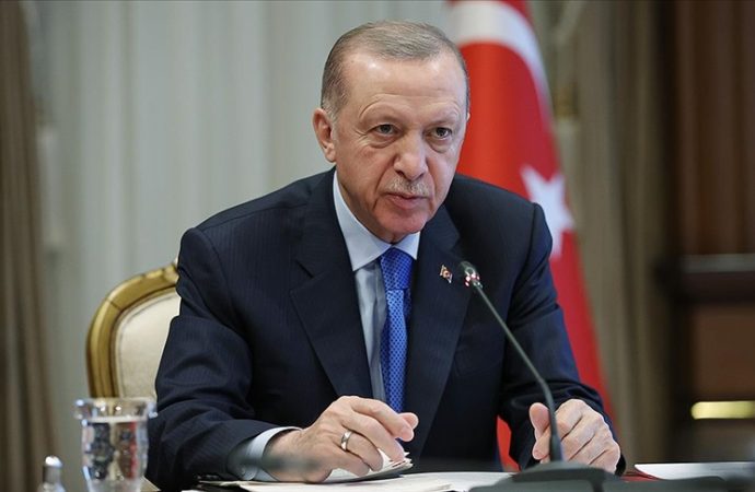 Erdoğan telefon diplomasisinde: BAE Devlet Başkanı el Nahyan’la görüştü