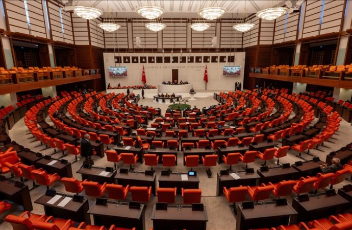 İsrail tezkeresi TBMM’de oybirliğiyle kabul edildi