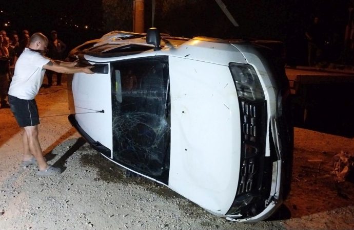 Akrabasını evine bırakacaktı, kazada ikisi de öldü