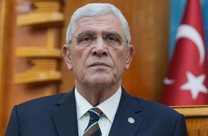 Dervişoğlu tepkisi: Artık arkadaşlarımız “sayın başkan” diye hitap etmeyecek