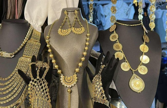 750 liraya 90 bin liralık takı havası: Van’da İmitasyon rüzgârı