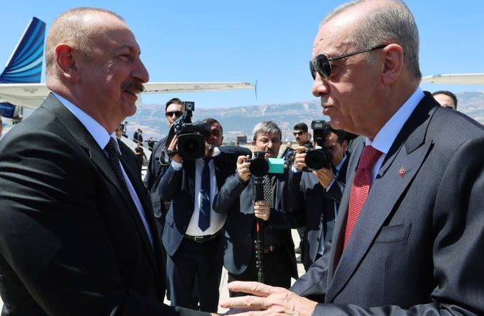 Aliyev, Paşinyan’dan bir gün önce Türkiye’de; Cumhurbaşkanı Erdoğan ile görüştüler