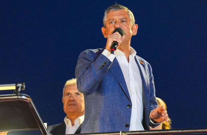 Özgür Özel: Ne kayyımı tanırım ne butlan kararını