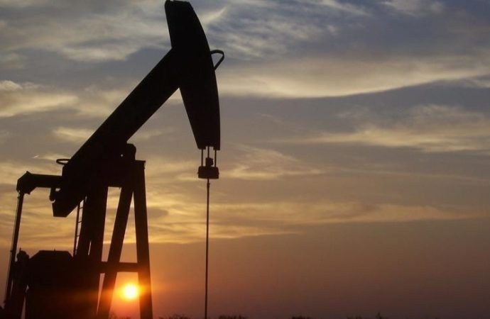 İsrail’in İran’a saldırısı: Petrol fiyatları yüzde 11, Avrupa’da gaz fiyatları yüzde 15 arttı
