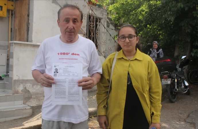 62 yaşında ve 44. kez üniversite sınavına girdi