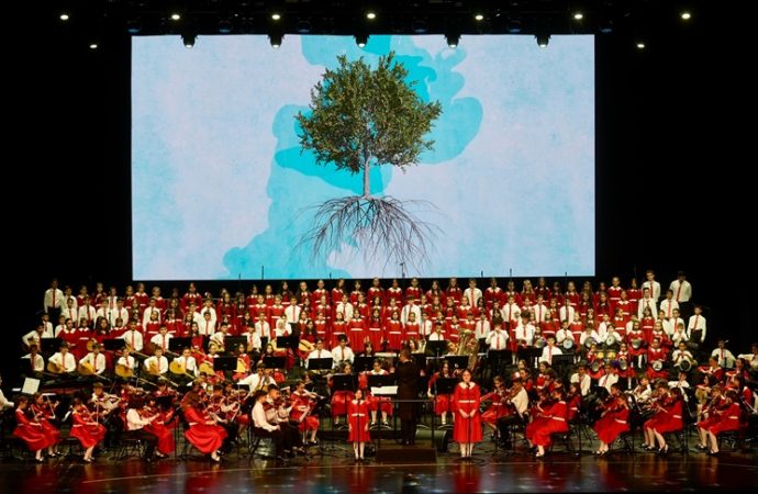Cumhurbaşkanlığı Çocuk Orkestrası ve Korosu İstanbul’daki ilk konserini verdi