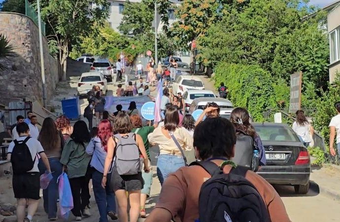 Trans Onur Yürüyüşü yine yapılamadı, polis müdahale etti; en az 60 kişi gözaltında
