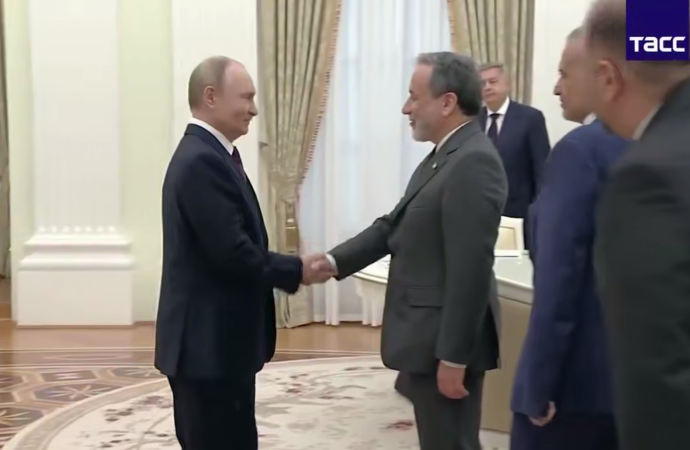 Putin: İran bizden ne isterse
