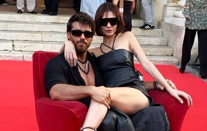 Can Yaman yeni sevgilisiyle kırmızı halıda