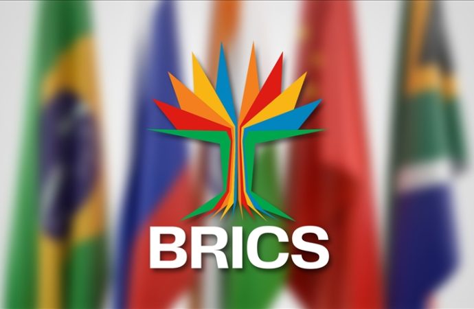 Zimbabve de BRICS’e başvuruyor