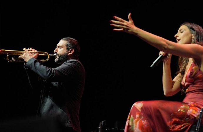 İbrahim Maalouf ve Hiba Tawaji Açıkhava’daydı