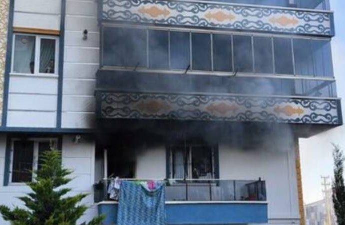 Telefonun bataryası patladı, apartman yanıyordu!
