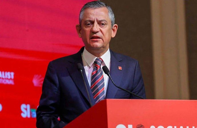 Özel AB toplantısı ve SPD Kongresi için Brüksel ve Berlin’e gidiyor