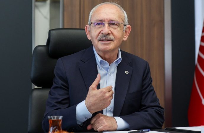 Kılıçdaroğlu gözünü kararttı, mahkeme kararıyla CHP’ye genel başkan olmayı bekliyor