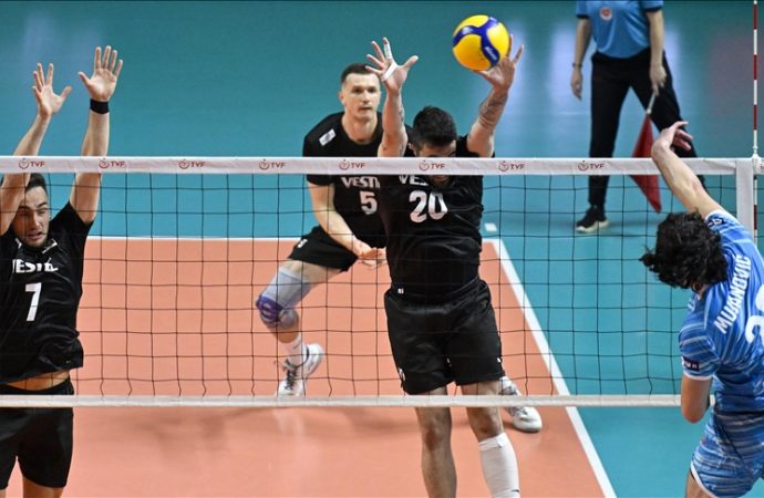 Efeler Slovenya’ya direnemedi: 3-0
