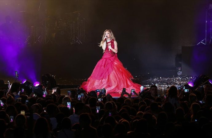 Jennifer Lopez İstanbul’da 50 hayranıyla da buluşacak
