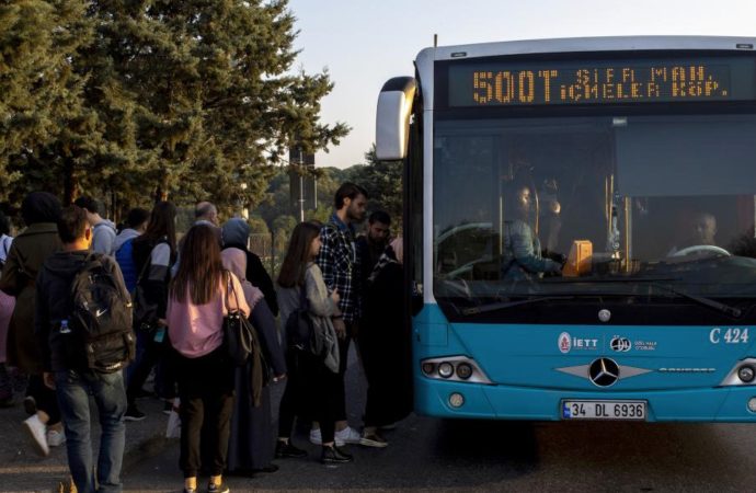 Uzunluğu nedeniyle tez konusu olmuştu: 500T otobüs hattı kısaltıldı