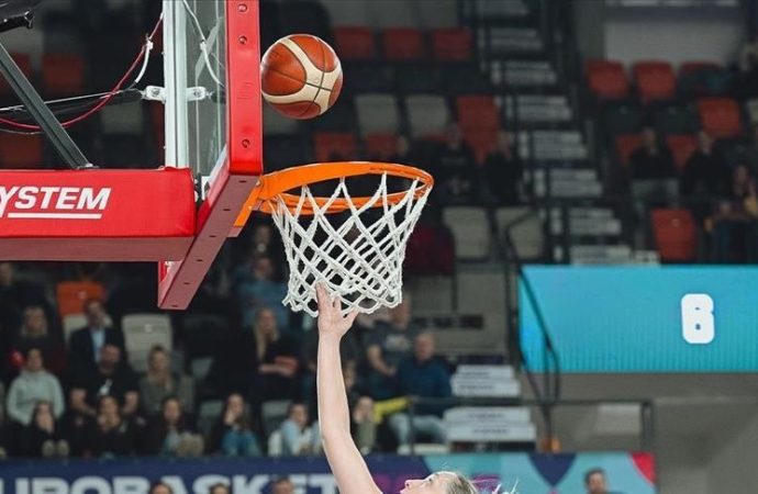 Kadınlar Avrupa Basketbol Şampiyonası kupası yarın sahibini bulacak