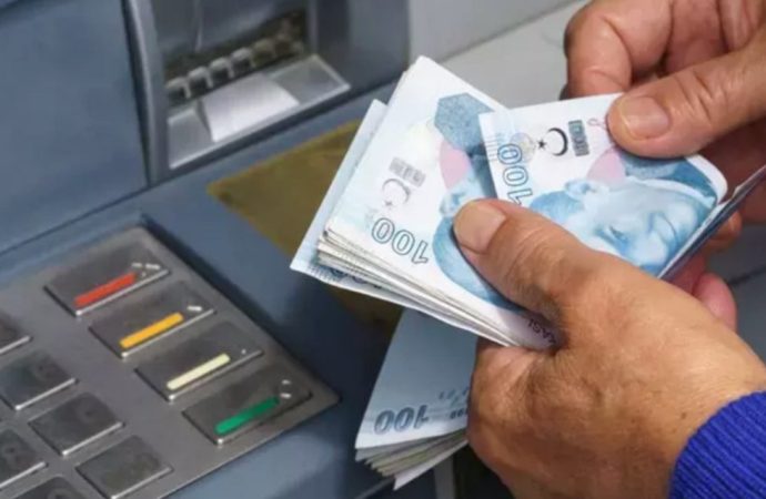 Bir banka limitleri yükseltti: 50 bin lira veriyor