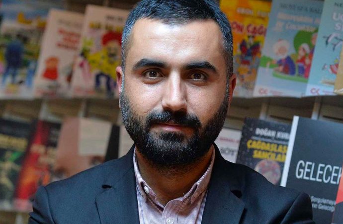 Karakolda işkence haberi yapan Alican Uludağ tehdit edildi