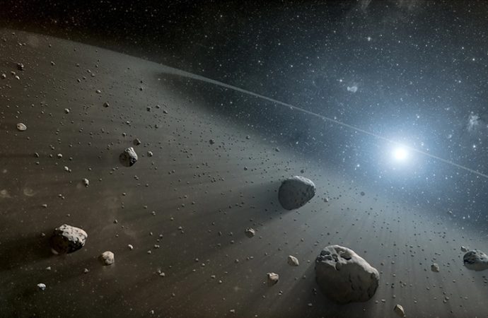 Neredeyse gün aşırı: Son bir yılda 162 asteroid dünyayı teğet geçti