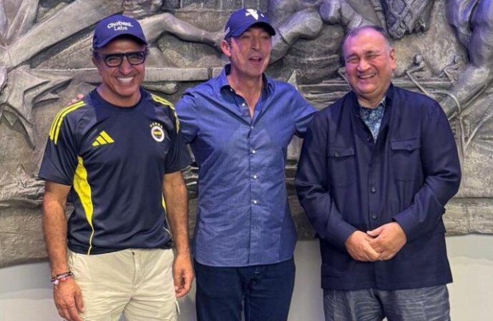 Fenerbahçeliler, yeni sponsorunuzu bu akşam Boğaz’daki 200 kişilik yemekte tanıyacaksınız