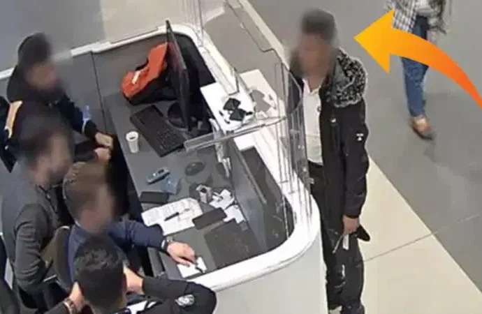 Geçen pazartesi İstanbul Havaalanından gizlice sınır dışı edilen kişi ‘Son İhvancı’ mıydı?