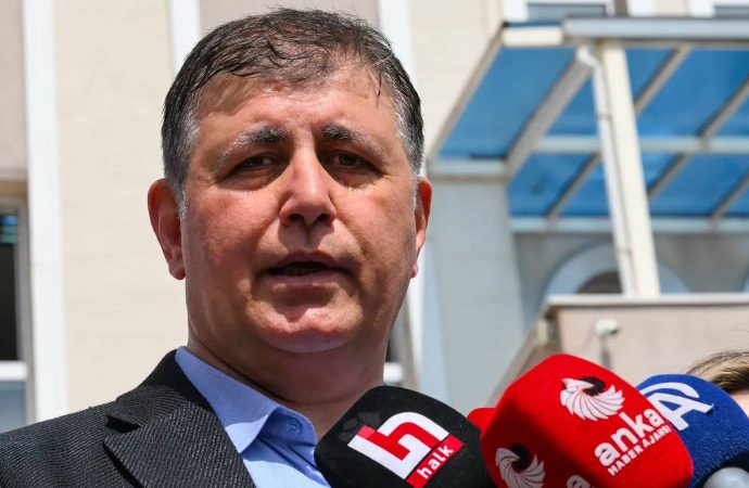 Cemil Tugay: İzmir’de suç duyurusunu biz yapmadık, iftira