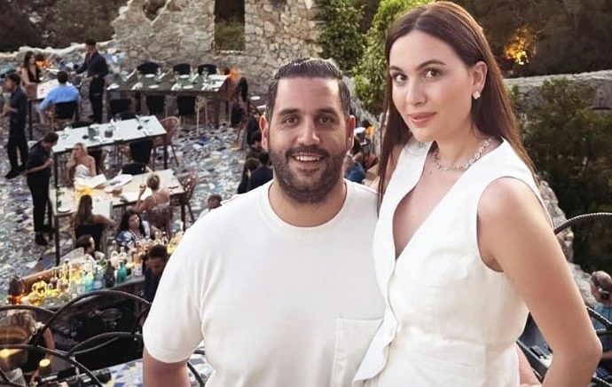 Elif Engin ve Ahmet Emin Ahlatcı balayı için Sardinya’da