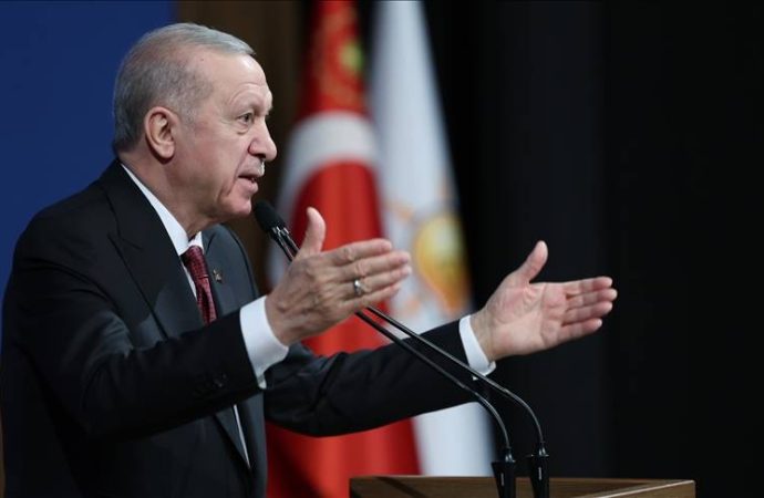 Erdoğan, Özel’e “tek başına karar alma ehliyeti yok” dedi