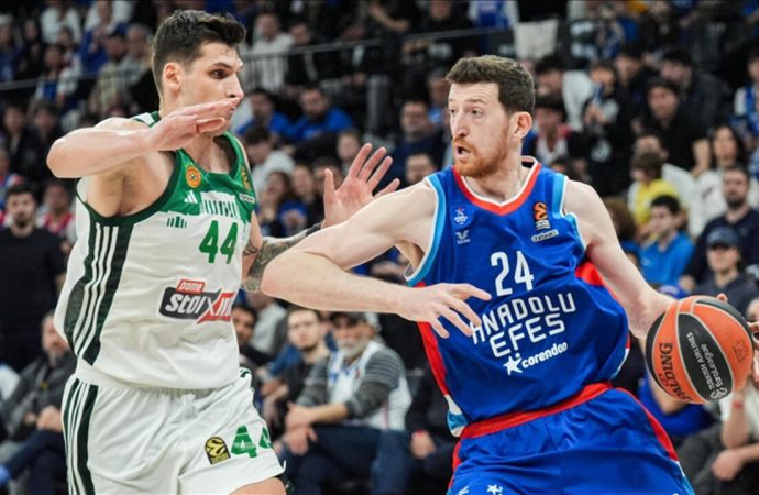 Anadolu Efes’in yeni koçu Igor Kokoskov oldu