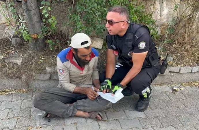 Denetimden kaçmak için namaza durdu: Polis 23 bin 11 TL para cezası kesti