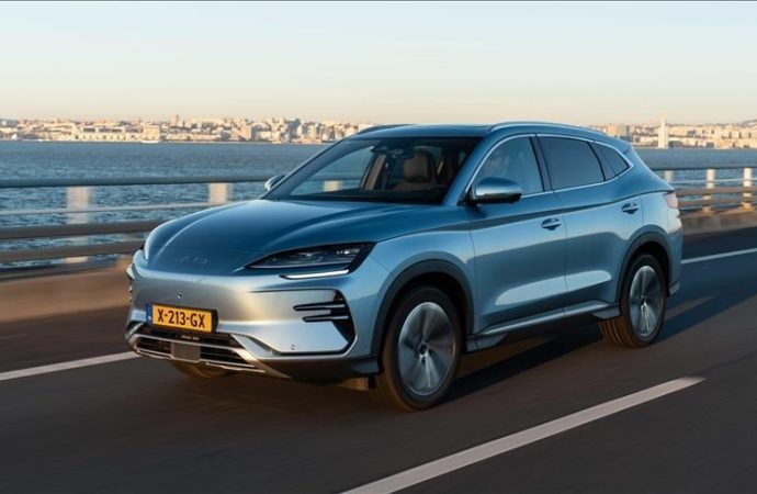 BYD fabrika kurmaktan vazgeçti