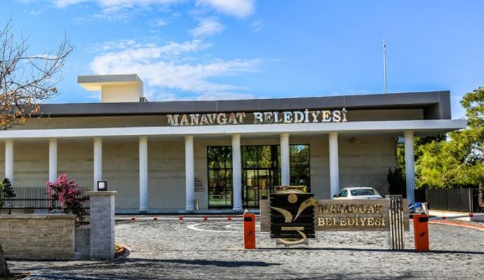 Manavgat Belediyesi’ne soruşturma: Başkan dahil 36 kişi için gözaltı kararı