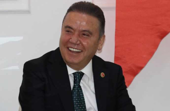 Muhittin Böcek’in oğlu ve eski gelinine de gözaltı
