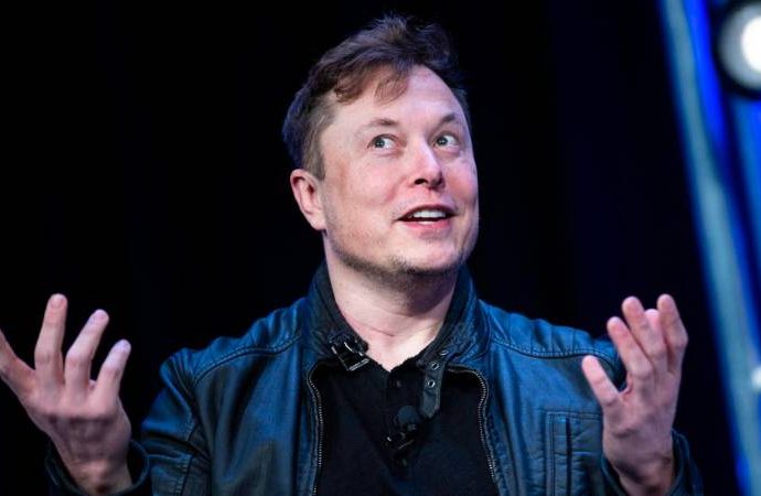 Elon Musk Amerika Partisi’ni kurdu: Demokraside değil tek partili sistemde yaşıyoruz