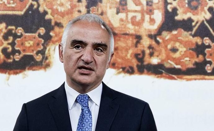 500 yıllık Uşak halısı 30 yıl sonra geri alındı